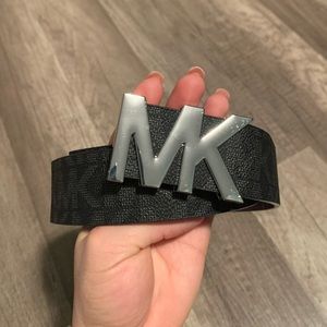 Michael Kors belt NWT